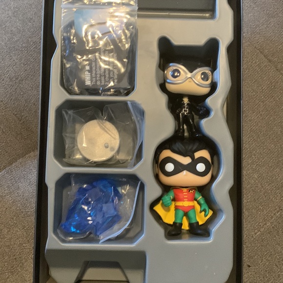 Funko Pop - Funkoverse Strategy Game - DC version with Robin and Catwoman - Picture 2 of 4